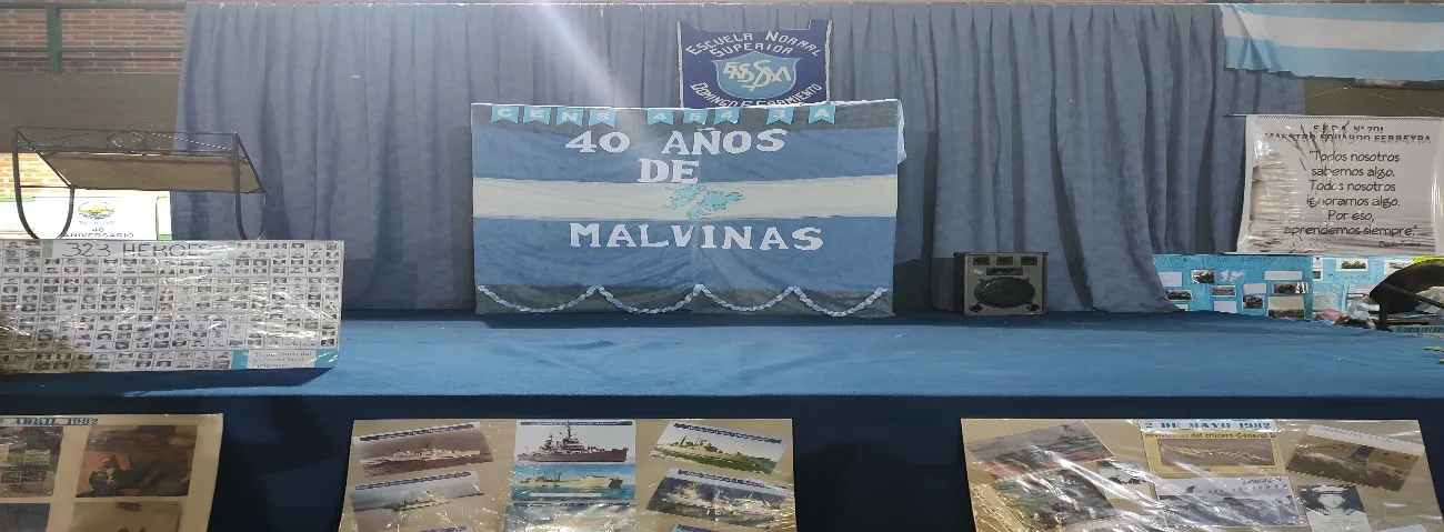 Muestra regional en la E.E.S. Nº6 de San Miguel — 40 años de Malvinas