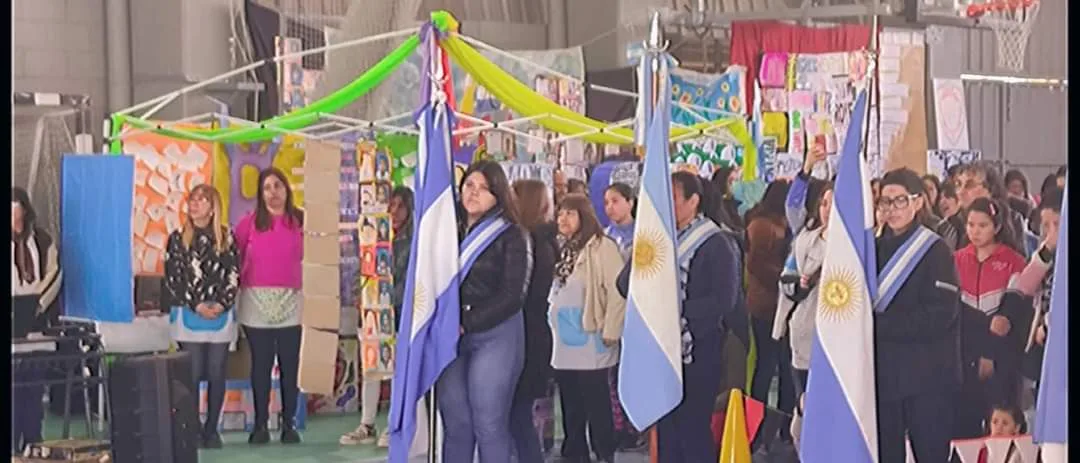 Feria distrital «40 años de democracia»